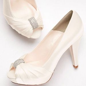 NWOT wedding heels!